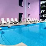 아파트 Residenz Regent Living Fuer 4 Personen