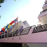아파트 Residenz Regent Living Fuer 4 Personen *