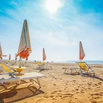 아파트 Residenz Regent Living Fuer 4 Personen