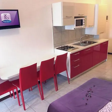 Appartement Residenz Regent Einzimmer-wohnung Living Fuer 4 Personen