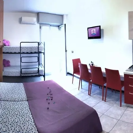Appartement Residenz Regent Einzimmer-wohnung Living Fuer 4 Personen